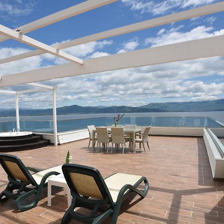 Hotel Izgrev Spa & Aquapark Struga Bagian luar foto